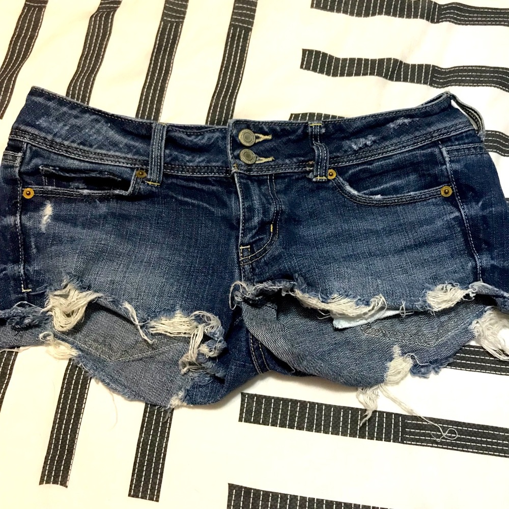 Short shorts